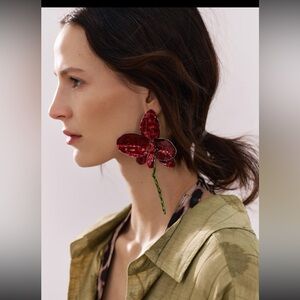 Enameled flower earrings